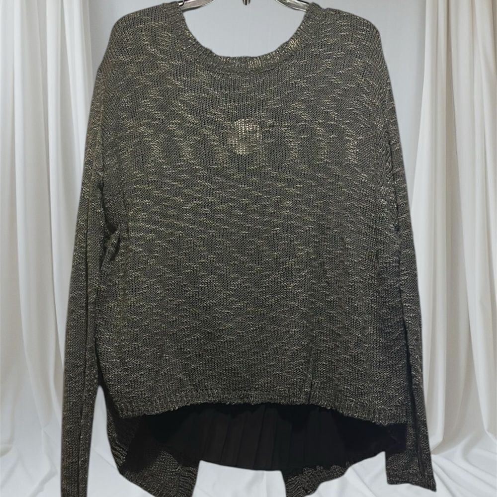 En Crème Women's Sweater